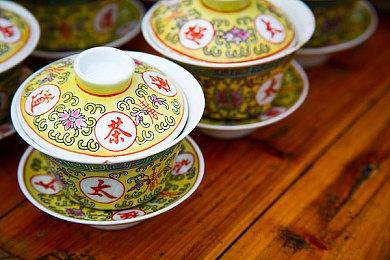 CDPR向左转！奖学金和导师项目排除男性